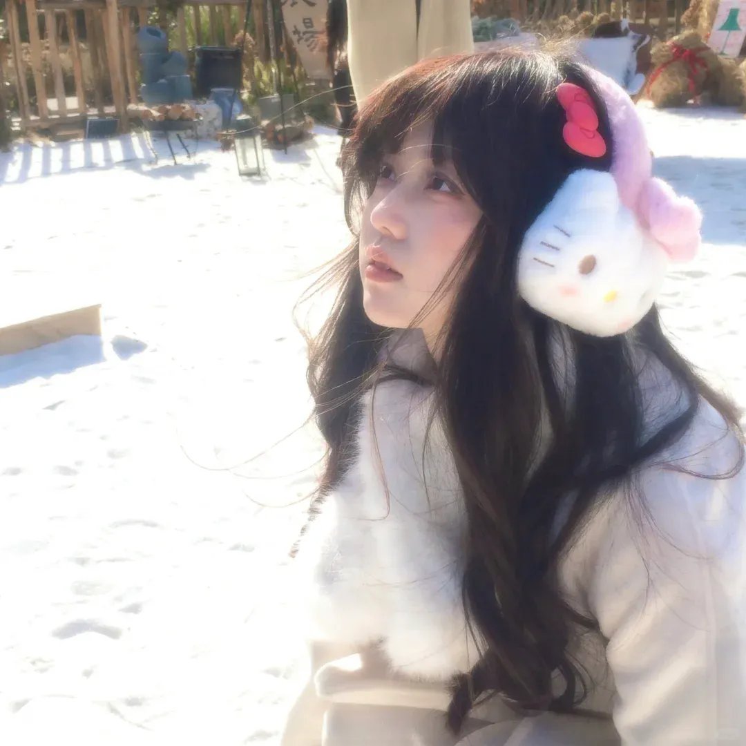 轻拍翻转小魔女